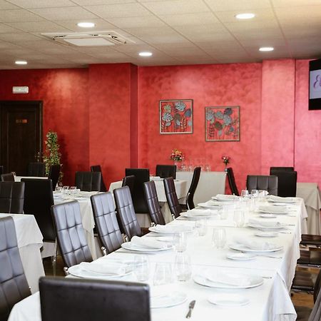 Hotel Restaurante Sostenible La Laguna Brozas Екстер'єр фото
