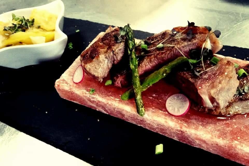 Hotel Restaurante Sostenible La Laguna Brozas Екстер'єр фото