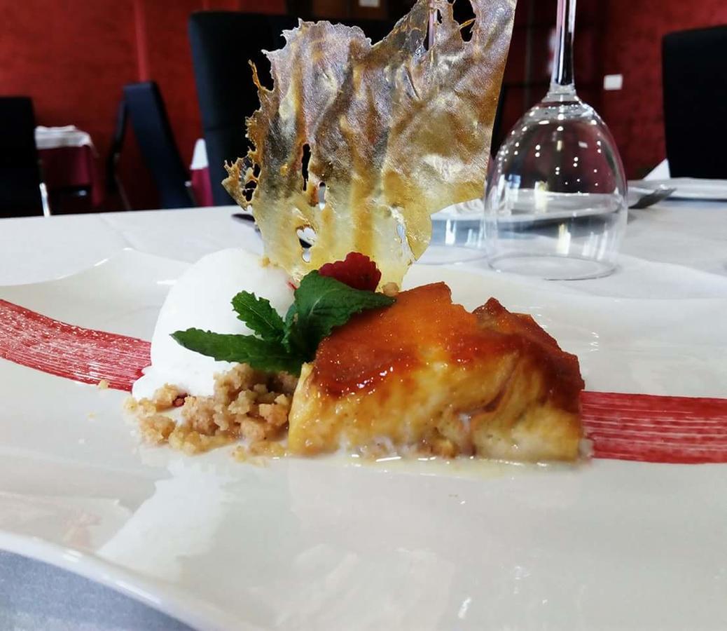 Hotel Restaurante Sostenible La Laguna Brozas Екстер'єр фото